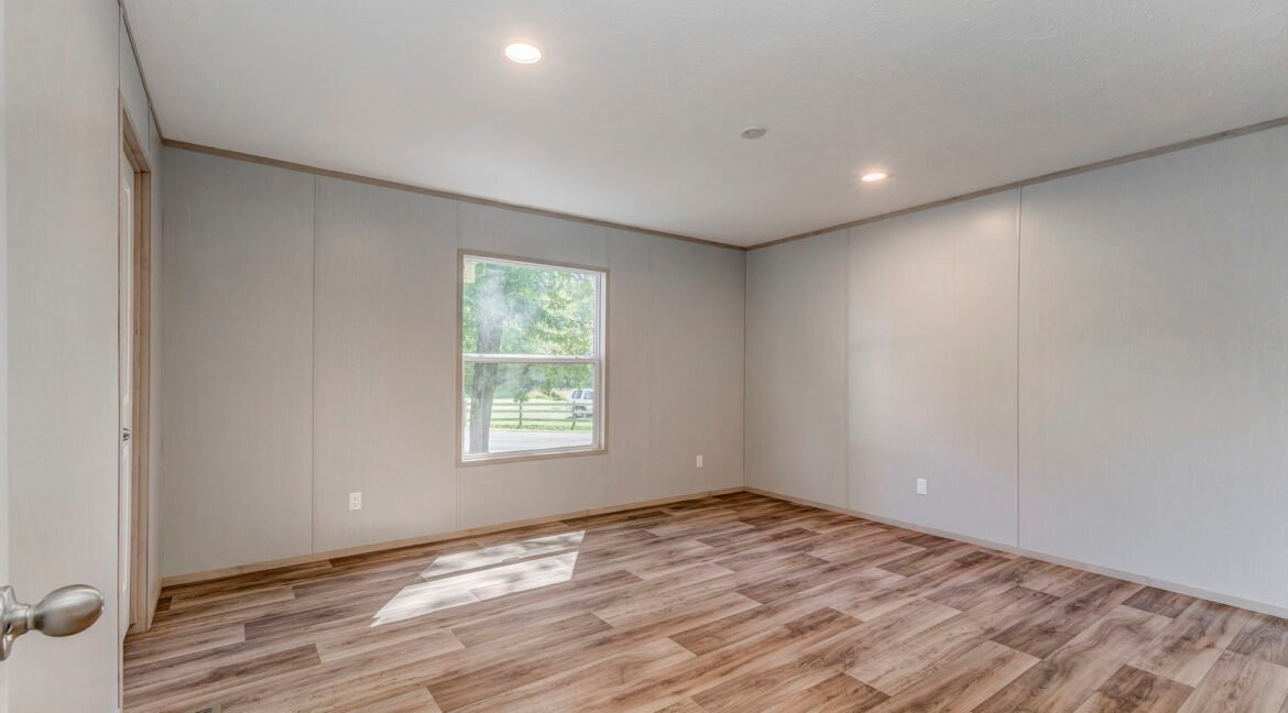 16-web-or-mls-DSC00027_8_9