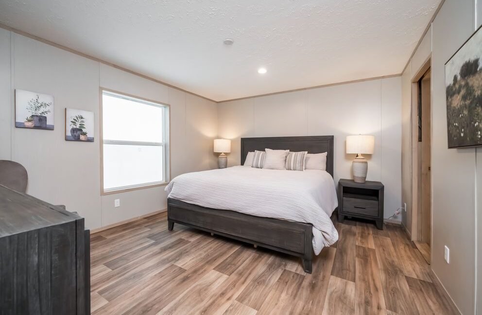 e1fd31d4-48dd-436e-8935-faf0475974e5