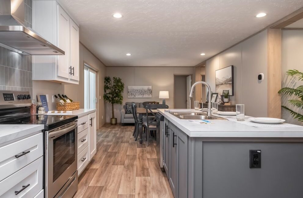 fc022ccf-4bc6-4ce1-9120-a9731aeded81